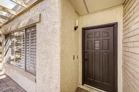 Exterior - 1709 W Stella Ln, Phoenix, AZ 85015 photo 3 of 5