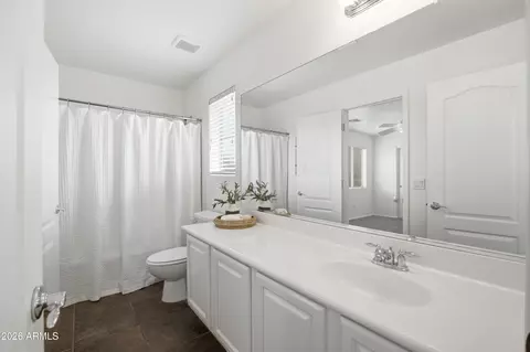 Bath - 3656 E Andre Ave, Gilbert, AZ 85298 photo 4 of 4
