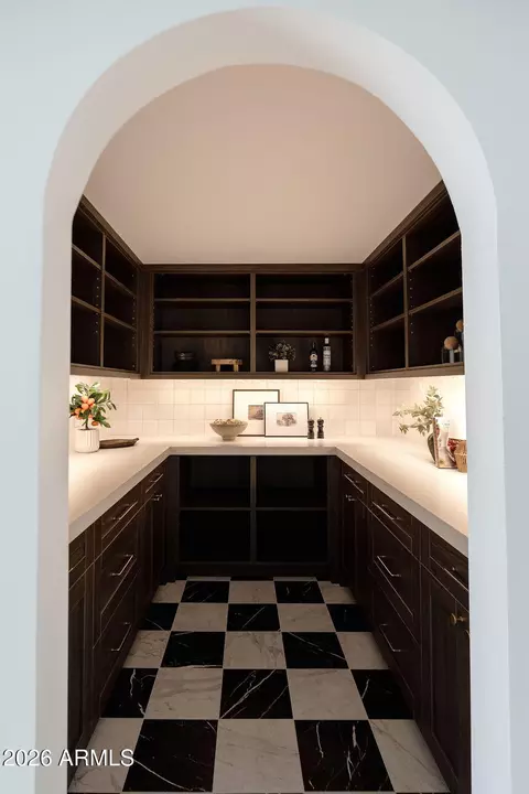 Kitchen - 4534 N 30th Pl, Phoenix, AZ 85016 photo 8 of 8