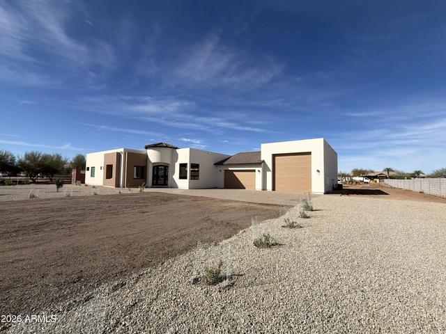 17 E Nn E New River Rd, Phoenix, AZ 85086