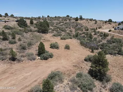 17571 S Oak Dr #78, Peeples Valley, AZ 86332