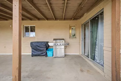 Exterior - 2909 W Aster Dr, Phoenix, AZ 85029 photo 6 of 7