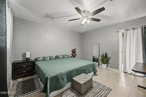 Bedroom - 2909 W Aster Dr, Phoenix, AZ 85029 photo 7 of 7