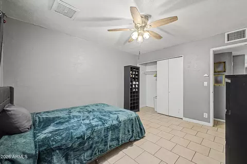 Bedroom - 2909 W Aster Dr, Phoenix, AZ 85029 photo 4 of 7
