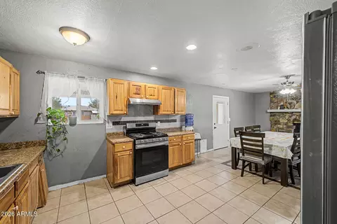 Kitchen - 2909 W Aster Dr, Phoenix, AZ 85029 photo 3 of 3
