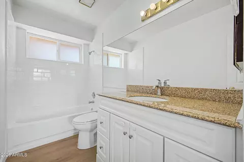 Bath - 3832 E Dewberry Ave, Mesa, AZ 85206 photo 5 of 9