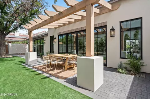 Exterior - 3802 E Campbell Ave, Phoenix, AZ 85018 photo 6 of 15