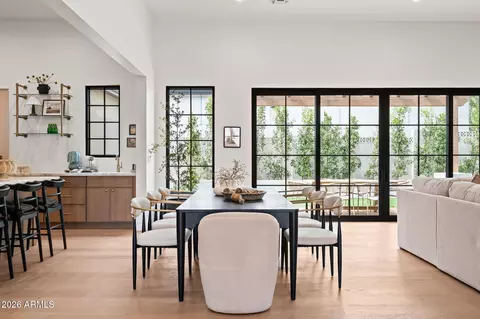 Dining - 3802 E Campbell Ave, Phoenix, AZ 85018 photo 1 of 3