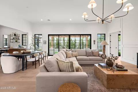 Living - 3802 E Campbell Ave, Phoenix, AZ 85018 photo 6 of 6