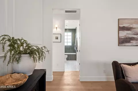 Entry Way - 3802 E Campbell Ave, Phoenix, AZ 85018 photo 7 of 9