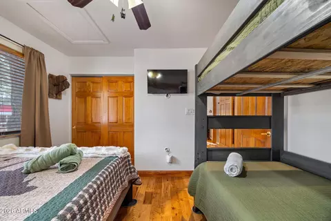 Bedroom - 2722 High Pine Loop, Overgaard, AZ 85933 photo 5 of 5