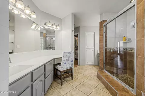 Bath - 6266 E Oasis St, Mesa, AZ 85215 photo 1 of 6