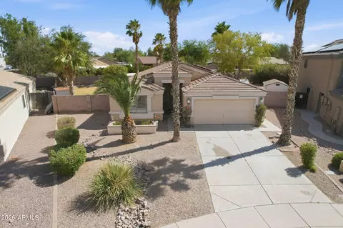 1645 E Balboa Dr, Casa Grande, AZ 85122