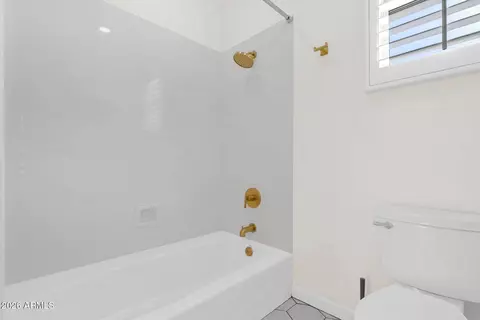 Bath - 3341 E Jacaranda Cir, Mesa, AZ 85213 photo 10 of 11