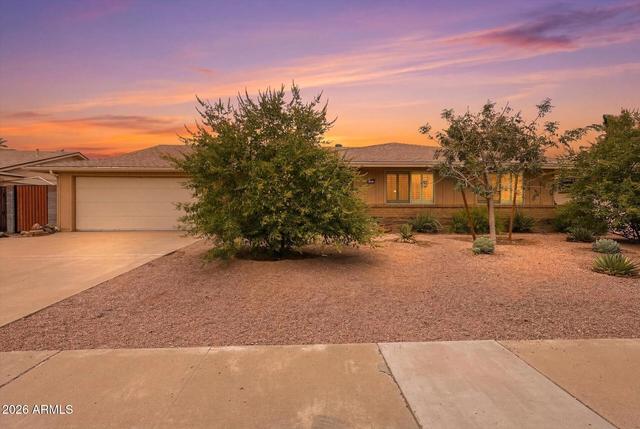 11016 W Meade Dr, Sun City, AZ 85351