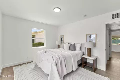2510 E Fairmount Ave, Phoenix, AZ 85016 photo 9
