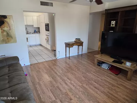 Living - 3364 W Pershing Ave, Phoenix, AZ 85029 photo 3 of 3