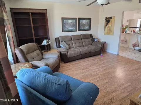 Living - 3364 W Pershing Ave, Phoenix, AZ 85029 photo 2 of 3