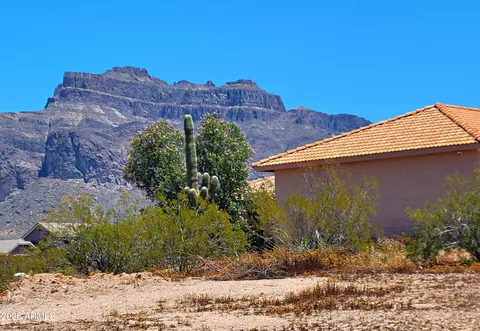 5076 E 18th Ave, Apache Junction, AZ 85119 photo 2