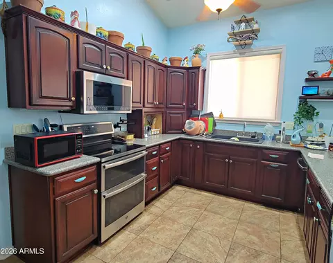 5076 E 18th Ave, Apache Junction, AZ 85119 photo 4