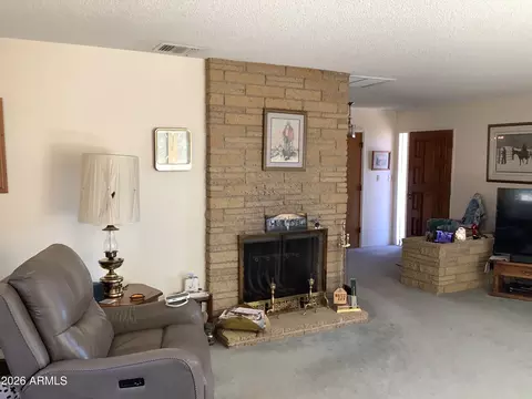 Living - 133 E Lehigh St, Pearce, AZ 85625 photo 5 of 5