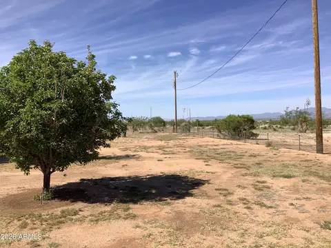 Exterior - 133 E Lehigh St, Pearce, AZ 85625 photo 12 of 16