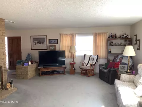 Living - 133 E Lehigh St, Pearce, AZ 85625 photo 3 of 5