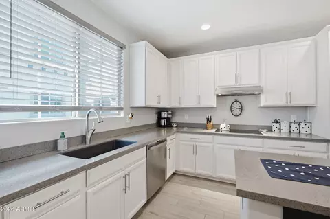 Kitchen - 1732 E Dogwood Ln, Gilbert, AZ 85295 photo 1 of 3