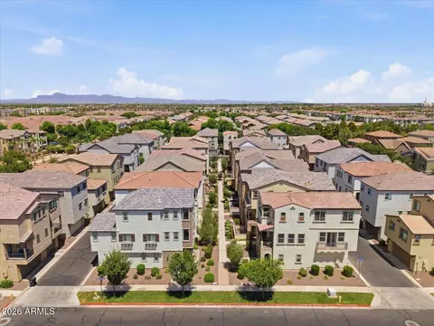 View/Area - 1732 E Dogwood Ln, Gilbert, AZ 85295 photo 4 of 13