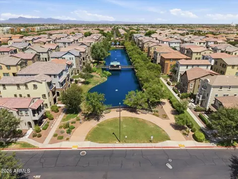 View/Area - 1732 E Dogwood Ln, Gilbert, AZ 85295 photo 6 of 13