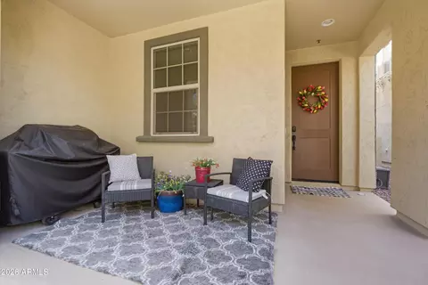 Exterior - 1732 E Dogwood Ln, Gilbert, AZ 85295 photo 4 of 7