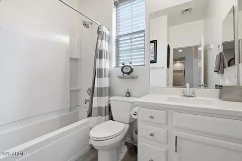 Bath - 1732 E Dogwood Ln, Gilbert, AZ 85295 photo 1 of 1