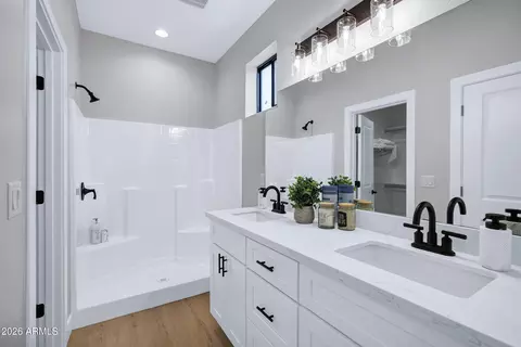 Bath - 1105 E Frontier St, Payson, AZ 85541 photo 2 of 2
