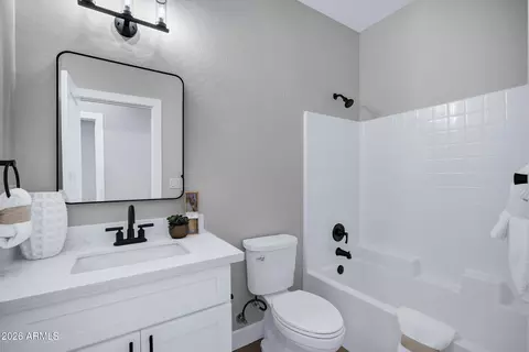 Bath - 1105 E Frontier St, Payson, AZ 85541 photo 1 of 2