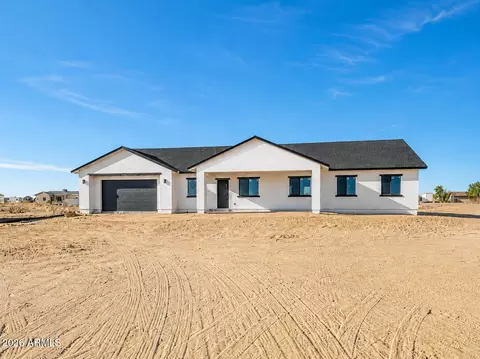 33112 W Dobbins Rd, Tonopah, AZ 85354