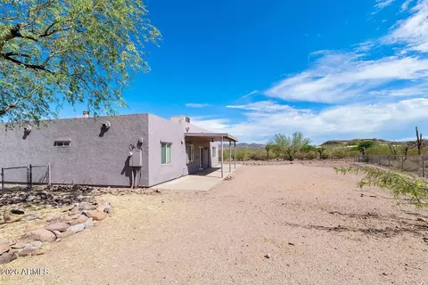Exterior - 1775 N Mountain View Rd, Apache Junction, AZ 85119 photo 7 of 15
