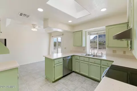 Kitchen - 1775 N Mountain View Rd, Apache Junction, AZ 85119 photo 5 of 6