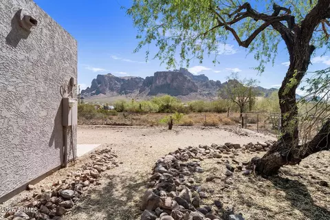 Exterior - 1775 N Mountain View Rd, Apache Junction, AZ 85119 photo 3 of 15