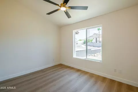 1766 E Sandra Ter, Phoenix, AZ 85022 photo 11
