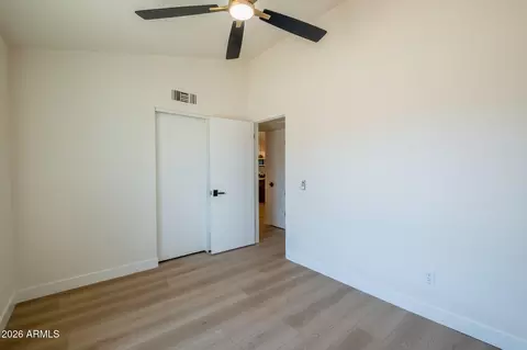 1766 E Sandra Ter, Phoenix, AZ 85022 photo 12
