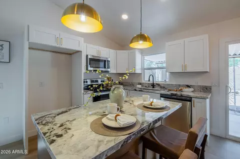 1766 E Sandra Ter, Phoenix, AZ 85022 photo 4