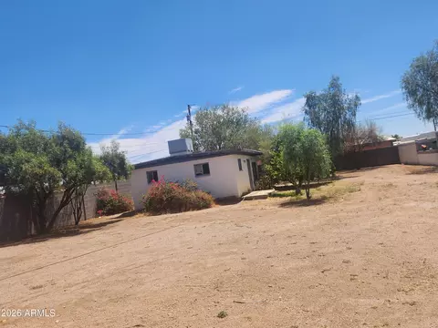 Exterior - 543 N Ironwood Dr, Apache Junction, AZ 85120 photo 2 of 2