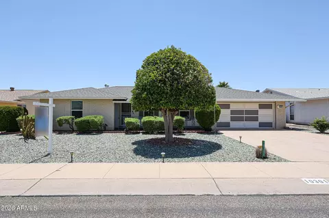 10301 W Gulf Hills Dr, Sun City, AZ 85351