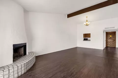 Living - 8344 N 21st Dr #I204, Phoenix, AZ 85021 photo 2 of 3