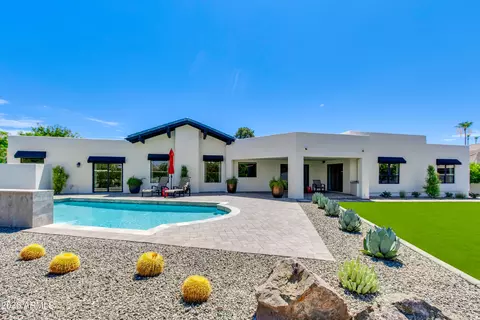 2409 E Solano Dr, Phoenix, AZ 85016