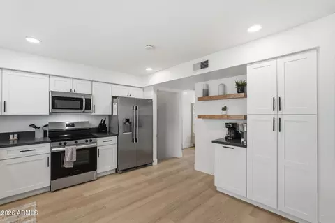Kitchen - 233 Ellis Dr, Tempe, AZ 85282 photo 3 of 3
