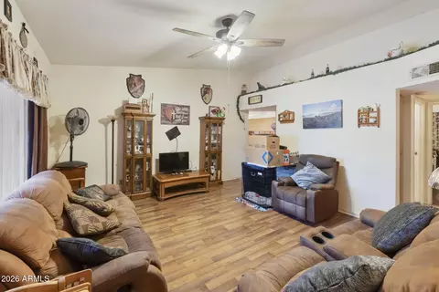 538 E Friar Ave, Apache Junction, AZ 85119 photo 7