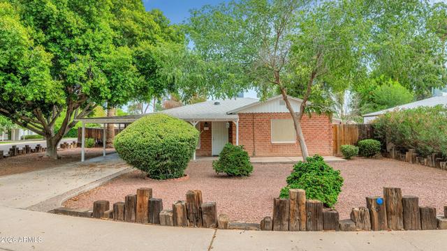 1127 S Una Ave, Tempe, AZ 85281