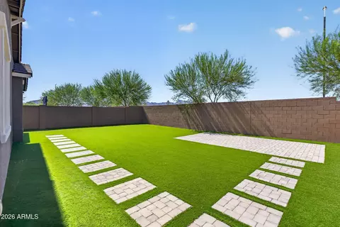Exterior - 19580 W Edgemont Ave, Buckeye, AZ 85396 photo 6 of 7