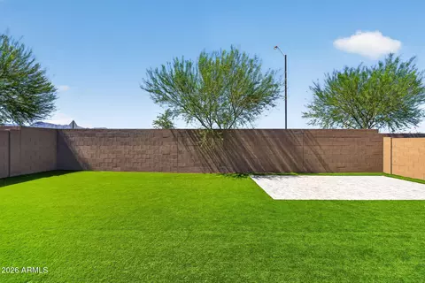 Exterior - 19580 W Edgemont Ave, Buckeye, AZ 85396 photo 5 of 7